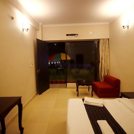 Hotel Rishikesh Grand Exterior foto