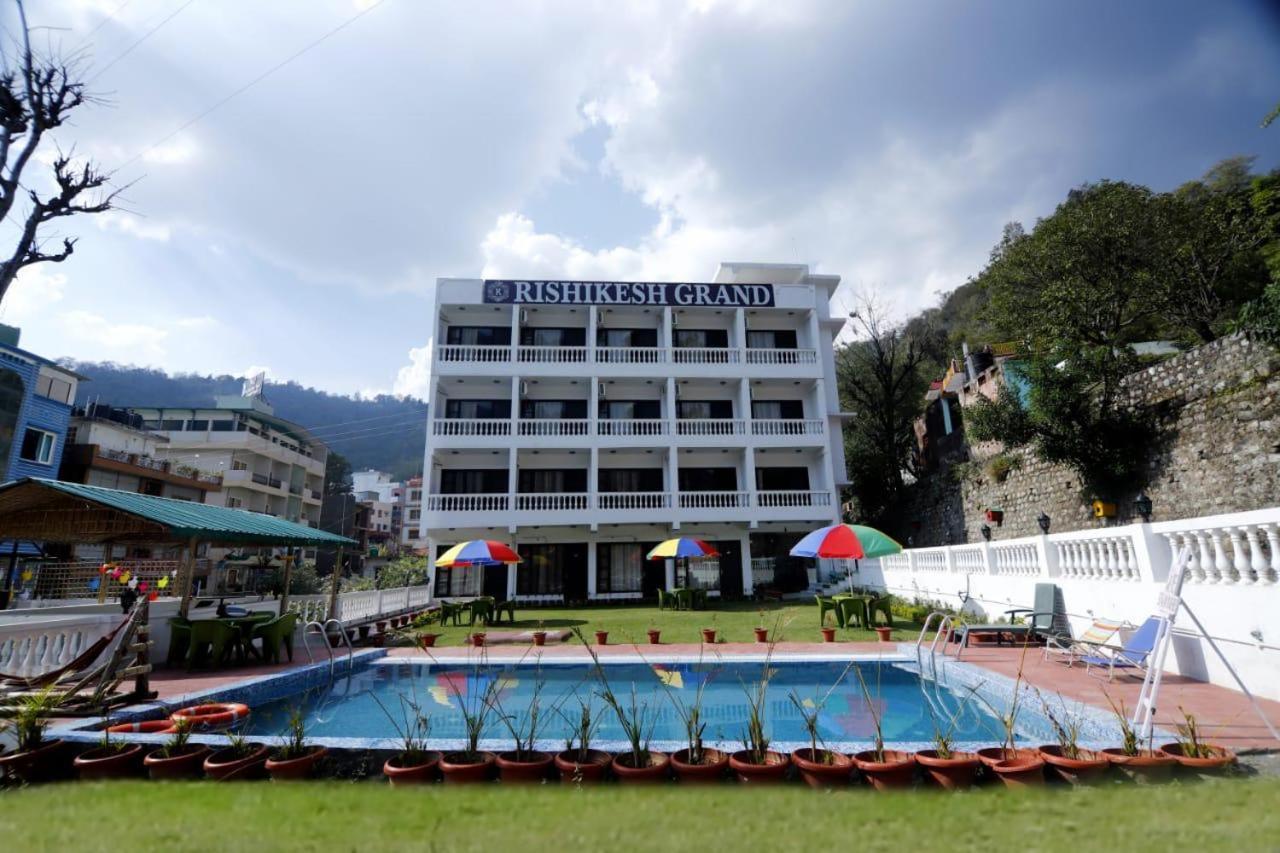 Hotel Rishikesh Grand Exterior foto