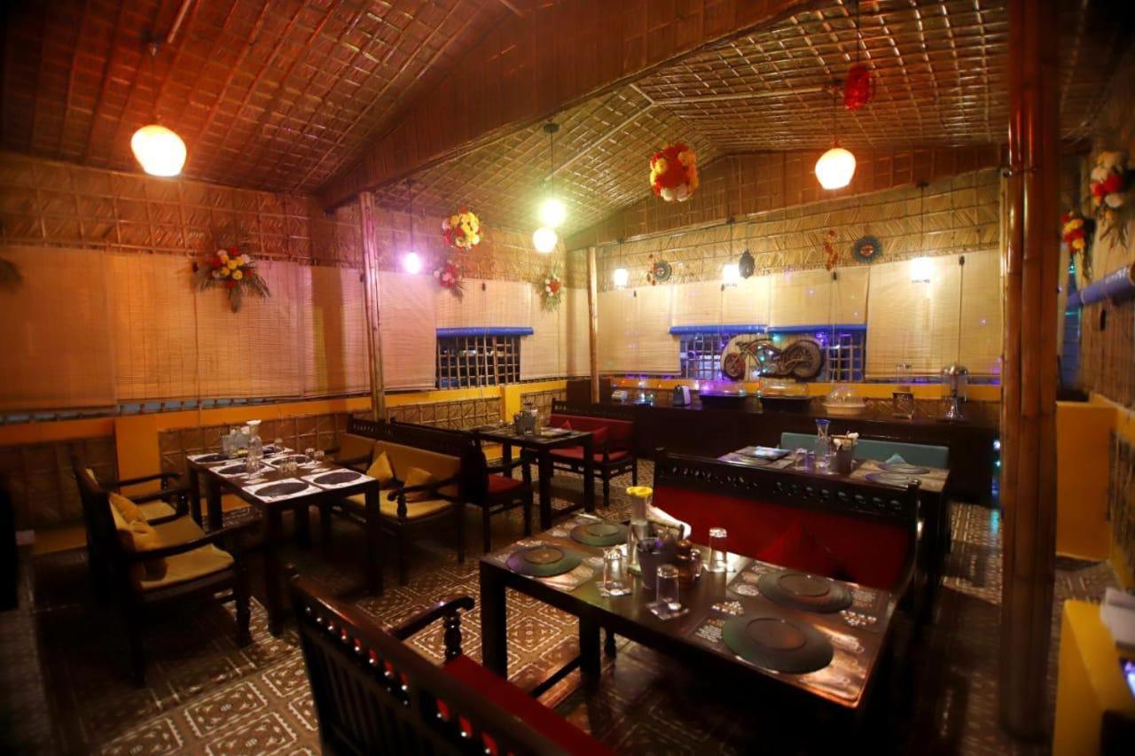 Hotel Rishikesh Grand Exterior foto