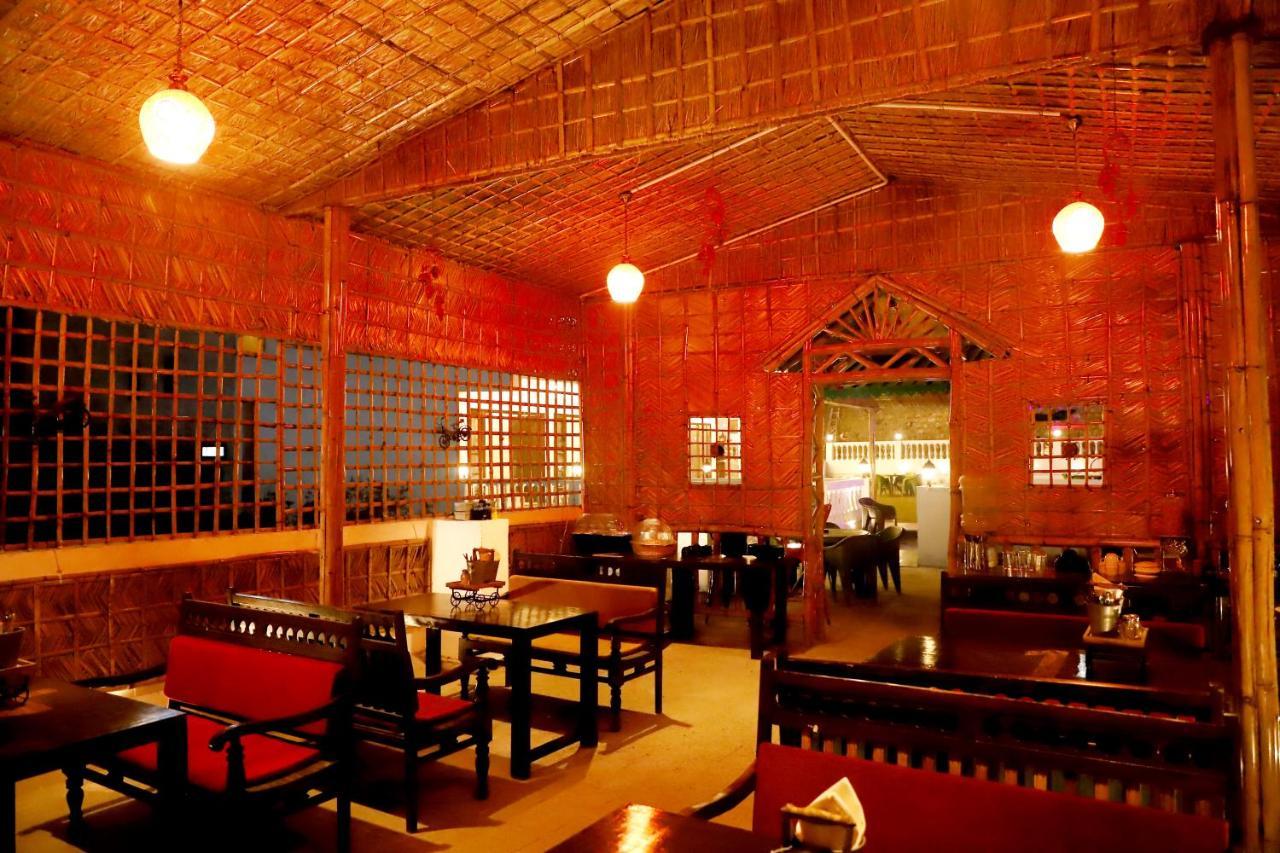 Hotel Rishikesh Grand Exterior foto