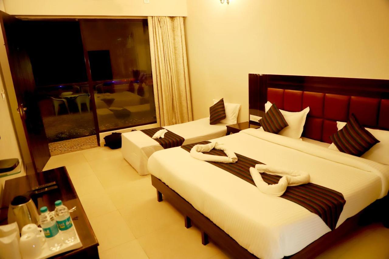 Hotel Rishikesh Grand Exterior foto
